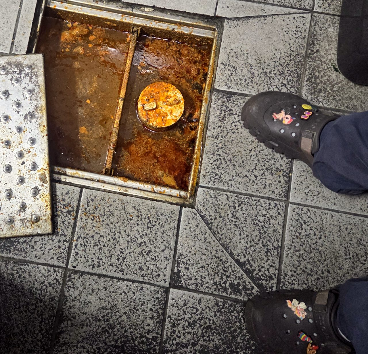 운양동 식당 주방 기름받이 굳은 기름